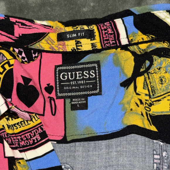 Guess Shirt Men’s Large Pink Casino Card Print Short Sleeve Button Up - Picture 6 of 10